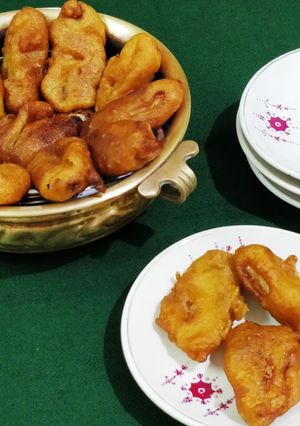 A picture of Pazham Pori.