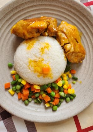 Hình của món Gà sốt cam.