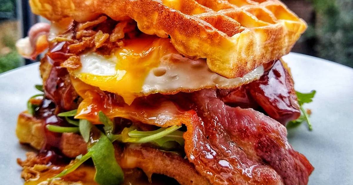 Southern Chicken Waffle Burger With Egg Maple Glazed Bacon Recipe By Natalie Marten Cookpad