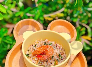 Hình của món Cơm Chiên Hải Sản Rau Củ (Ăn Dặm).