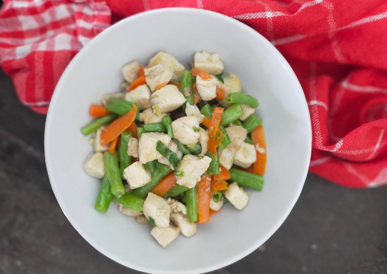 Masak Simpel: Cah Ayam Sayur