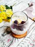 Banana and Murbey Easy Overnight Oats