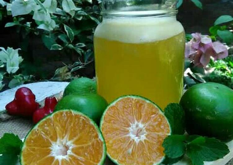Bagaimana Menyiapkan Jus jeruk keprok Anti Gagal
