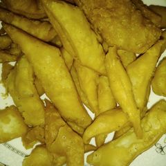 A picture of Namak parey.