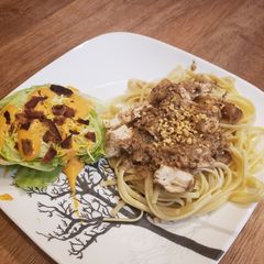 A picture of Crockpot Thai Peanut chicken.