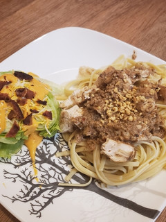 A picture of Crockpot Thai Peanut chicken.