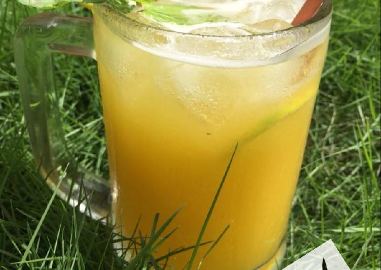 Easiest Way to Make Homemade Pineapple juice 🍍
