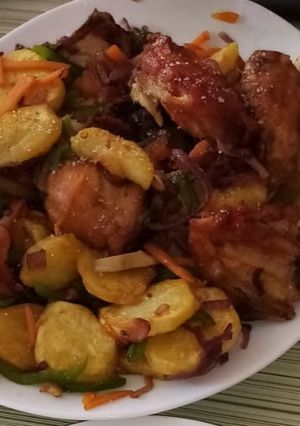 A picture of Chicken platter.