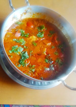 કઢાઈ પનીર (Kadhai Paneer Recipe In Gujarati) રેસીપી મુખ્ય ફોટો