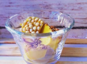 Una foto de Honey mango icecube cheesecake