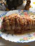 Pastel de carne relleno