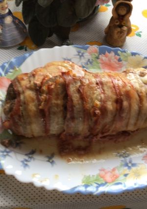 Una foto de Pastel de carne relleno