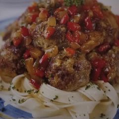 A picture of Meatballs in a sweet-and-Sour Sauce.