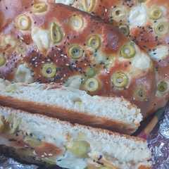 خبز الزيتون 🥖🥖-レシピのメイン写真