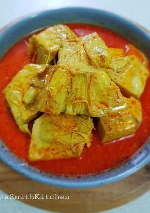 A picture of Jackfruit and Lamb Curry.