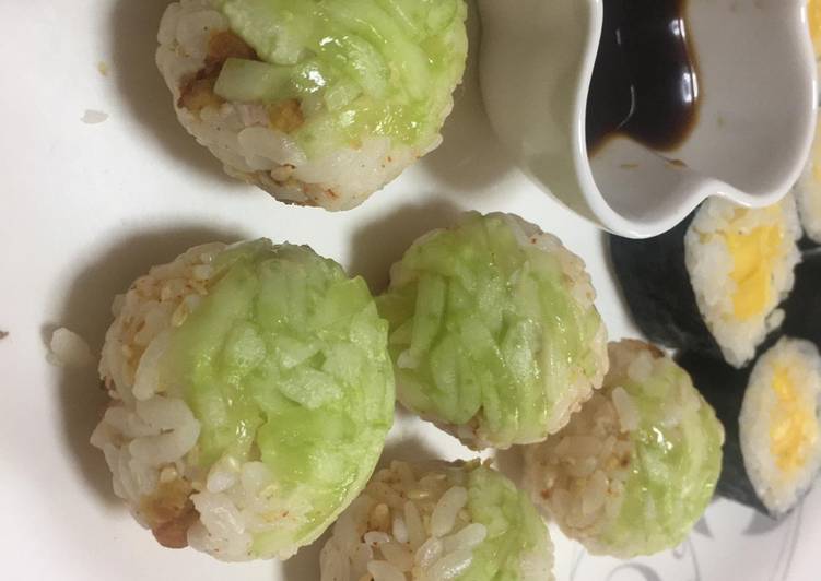 Step-by-Step Guide to Make Favorite Cucumber- Chicken Temari sushi