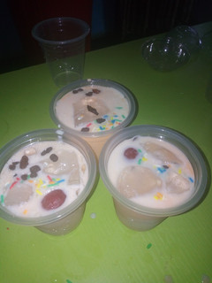 A picture of Banana shake drink.