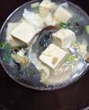 皮蛋豆腐湯