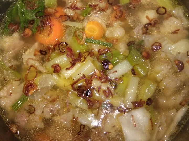 Langkah Mudah untuk Membuat Resep Sayur sop tetelan sapi Anti Ribet, Mantap