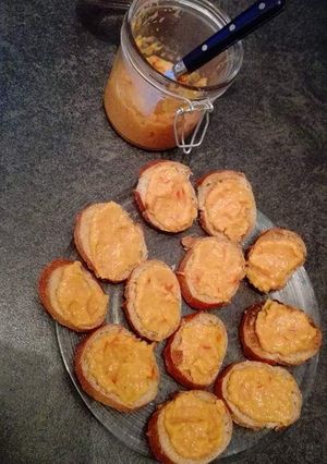 Une photo de Dips poivron tomates