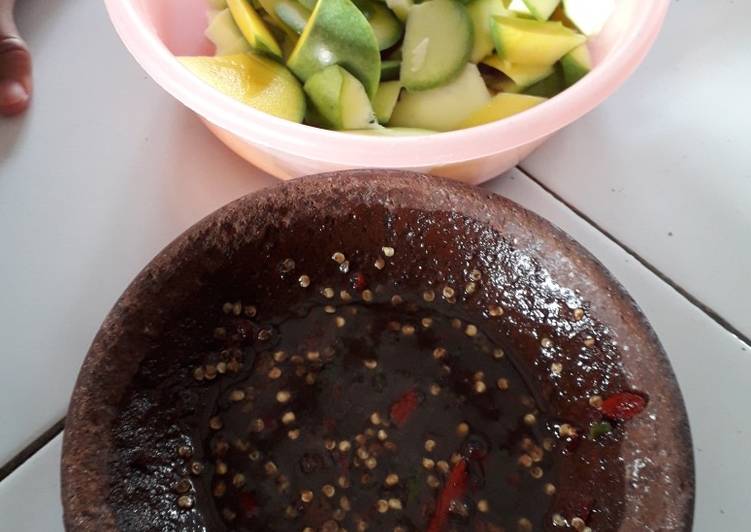 Resep Rujak mangga muda ❣ Anti Gagal