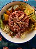 ข้าวผัดน้ำพริกถั่วเน่าคลุกสมุนไพร แกล้มยำมะม่วง🌶️🧄