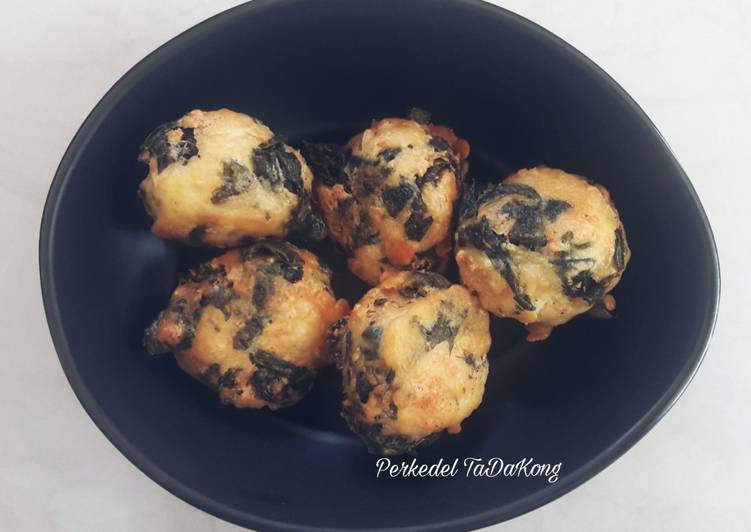 Cara Membuat Perkedel TaDaKong (Tahu Daun Singkong) yang Enak