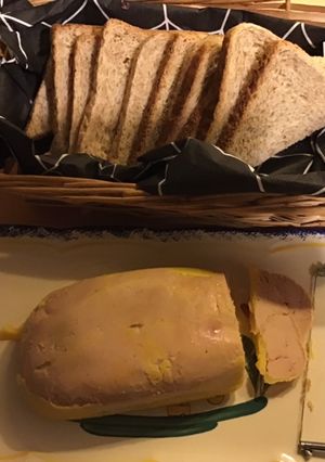 Une photo de Foie gras au Porto blanc