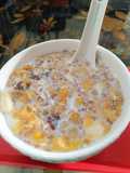 Muesli-Healthy breakfast bowl
