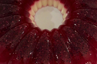 Resep Puding buah naga lapis susu Gampang