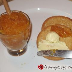 A picture of Citrus marmalade with spices.