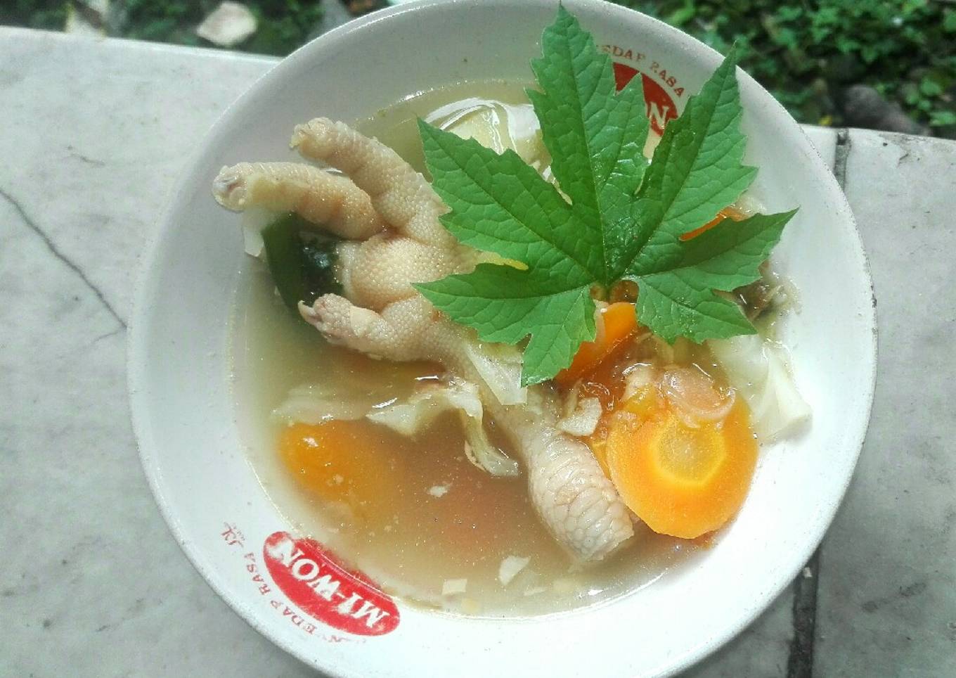 Sop ceker ayam