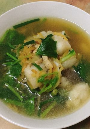 A picture of Healthy Clear Fish Soup.