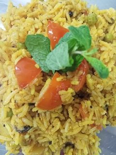 શાહી બિરયાની (Shahi Biryani Recipe In Gujarati) રેસીપી મુખ્ય ફોટો