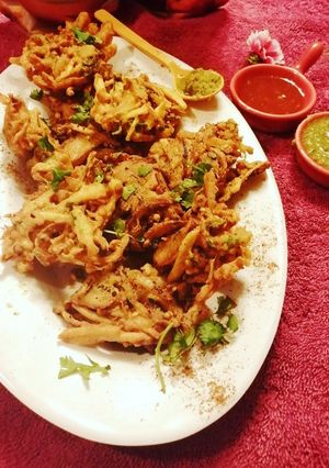 A picture of Vegetable pakoray.