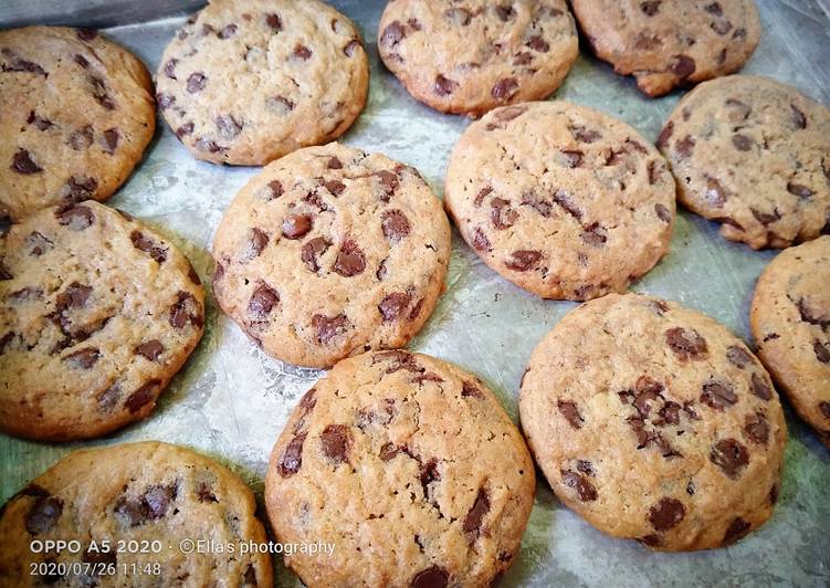 Recipe of Homemade Chocolate chip cookies