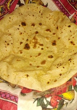 A picture of Ultay taway ki chapati.