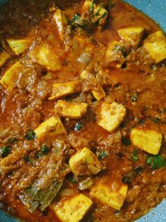 தாபா ஸ்டைல் பன்னீர் கிரேவி / panner curry receip in tamil செய்முறை முக்கிய புகைப்படம்