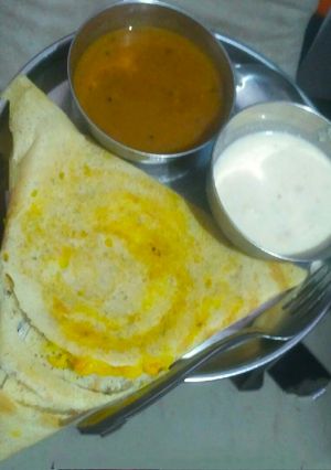 મસાલા ઢોસા (Masala Dosa Recipe In Gujarati) રેસીપી મુખ્ય ફોટો