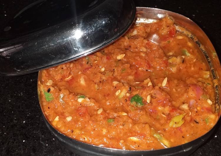 Red garlic chutney