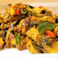 Mushroom Pepper Fry A picture of Mushroom Pepper Fry.