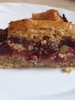 Gluténmentes szilvás pite recept fotója