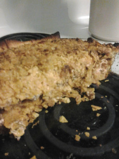 A picture of Taco Pie.