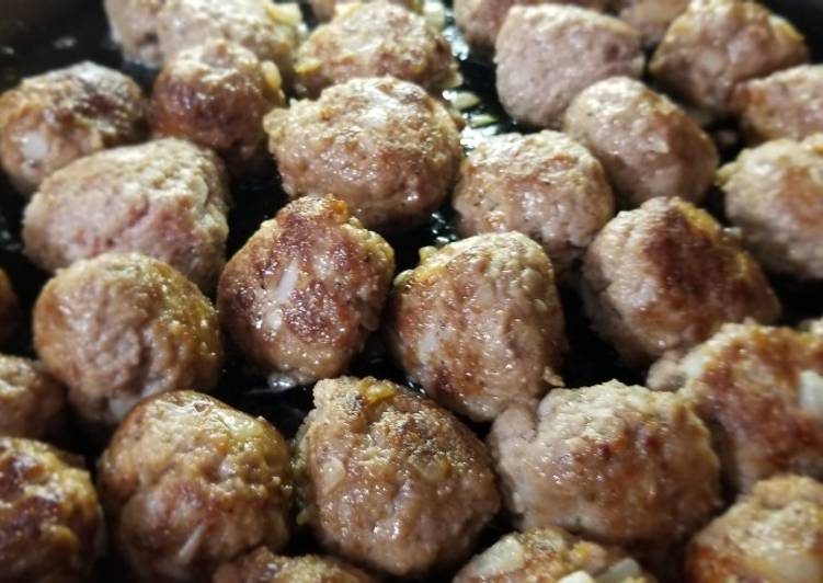 Step-by-Step Guide to Cook Super Quick Sheik's "Taste of Italy": Melt in ur Mouth Meatballs