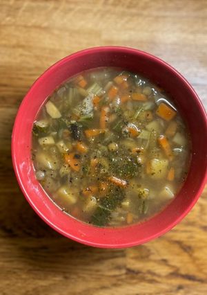 A picture of Seasonal soup, early April edition.