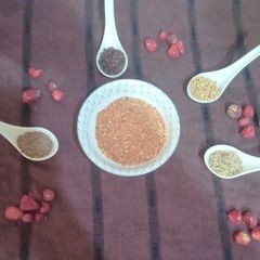 A picture of Dahi baray masala.