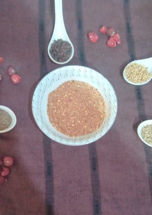 A picture of Dahi baray masala.