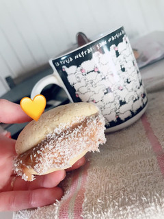 Una foto de Alfajores de maicena sin manteca!!