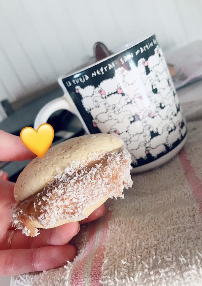 Una foto de Alfajores de maicena sin manteca!!