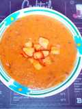 Crema de zapallo con macarela
